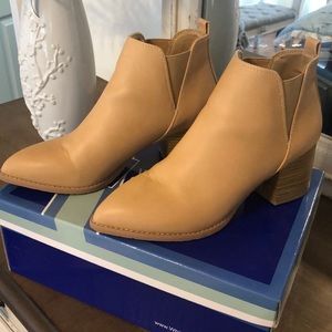 Melrose ave Leather Ankle Boots